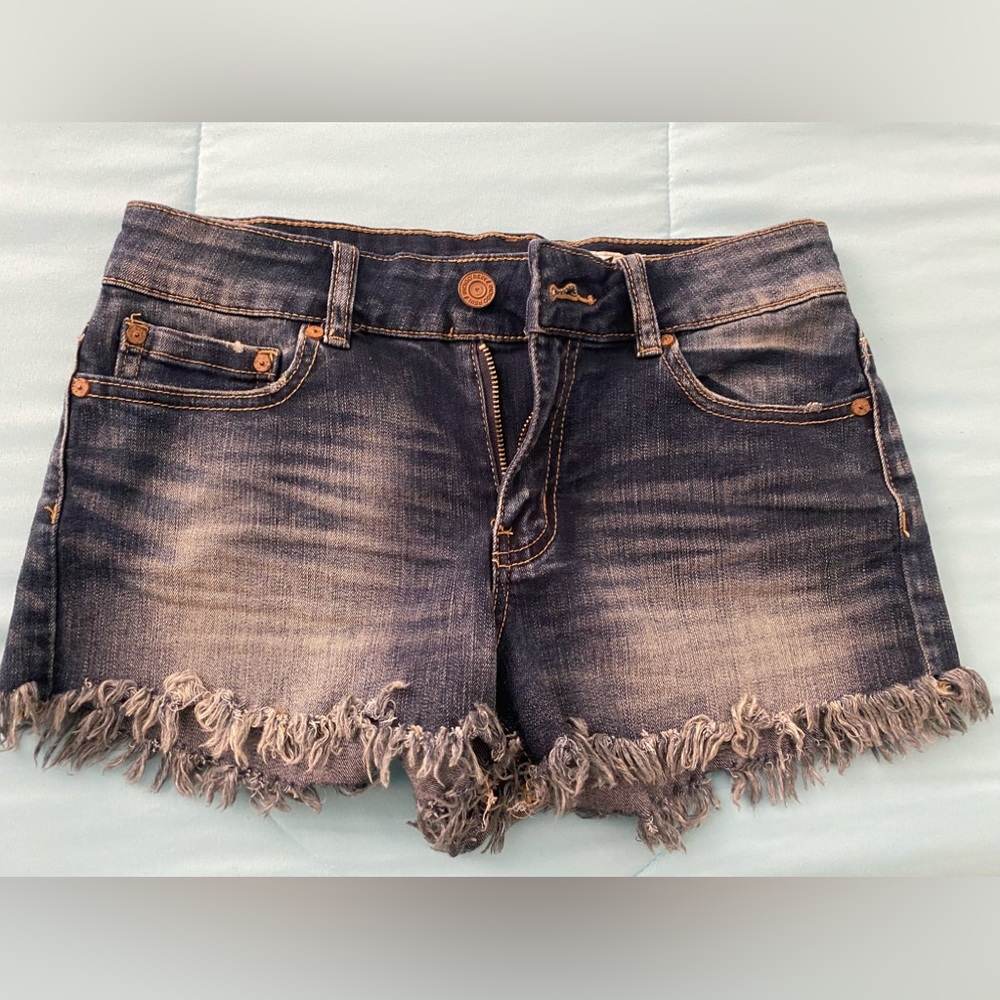 Indigo Rein Jean shorts